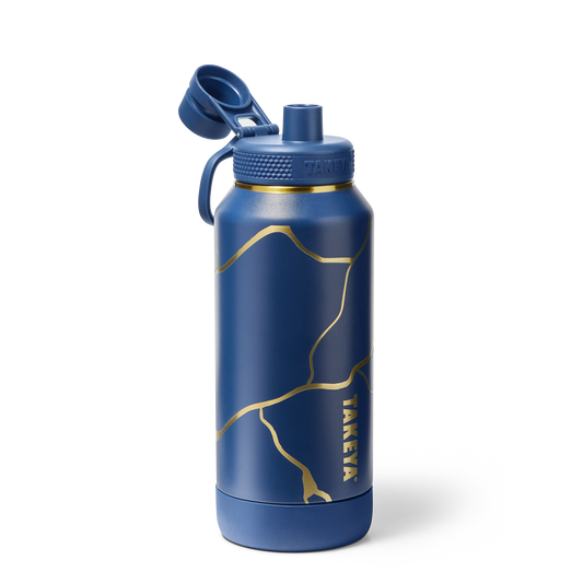 kintsugi-water-bottle-with-spout-lid-t5 TKS_SP25_SptBtl_GoldMarine_32oz_51390_v2_sRGB_SHD.png